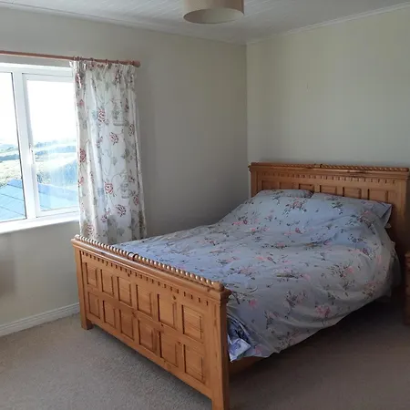 Teach Chnoc Na Heorna Goleen