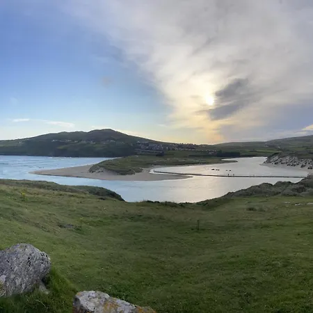 別荘 Teach Chnoc Na Heorna