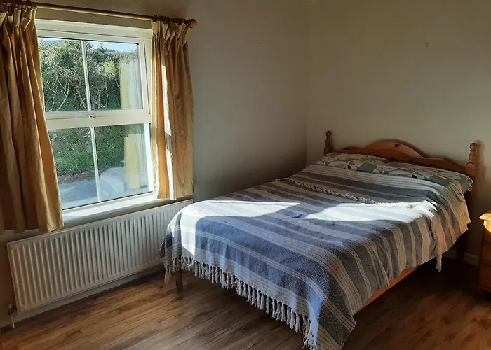 Teach Chnoc Na Heorna