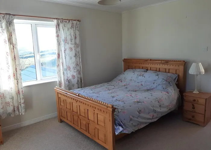 Teach Chnoc Na Heorna Goleen